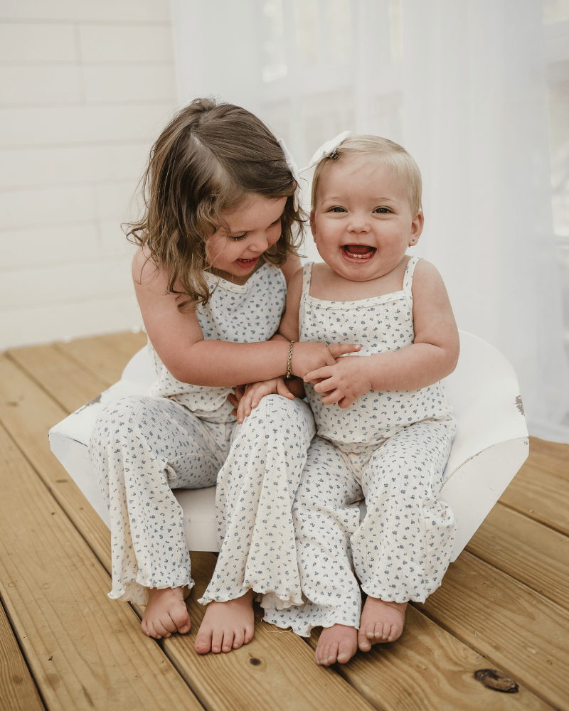 Nora Two-Piece Lounge Set - Jardin Bleu – Bailey's Blossoms