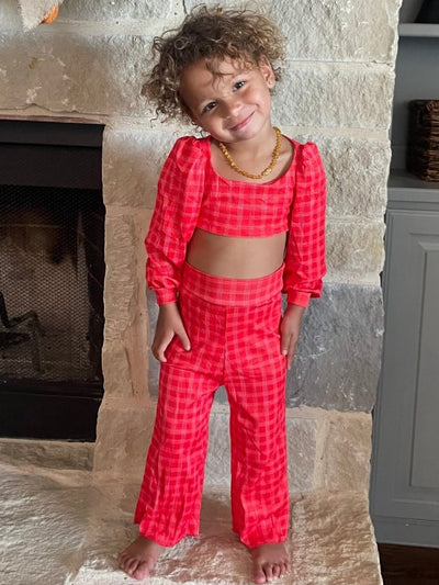 From Newborn to Toddler: Cute & Comfortable Outfits for Every Stage