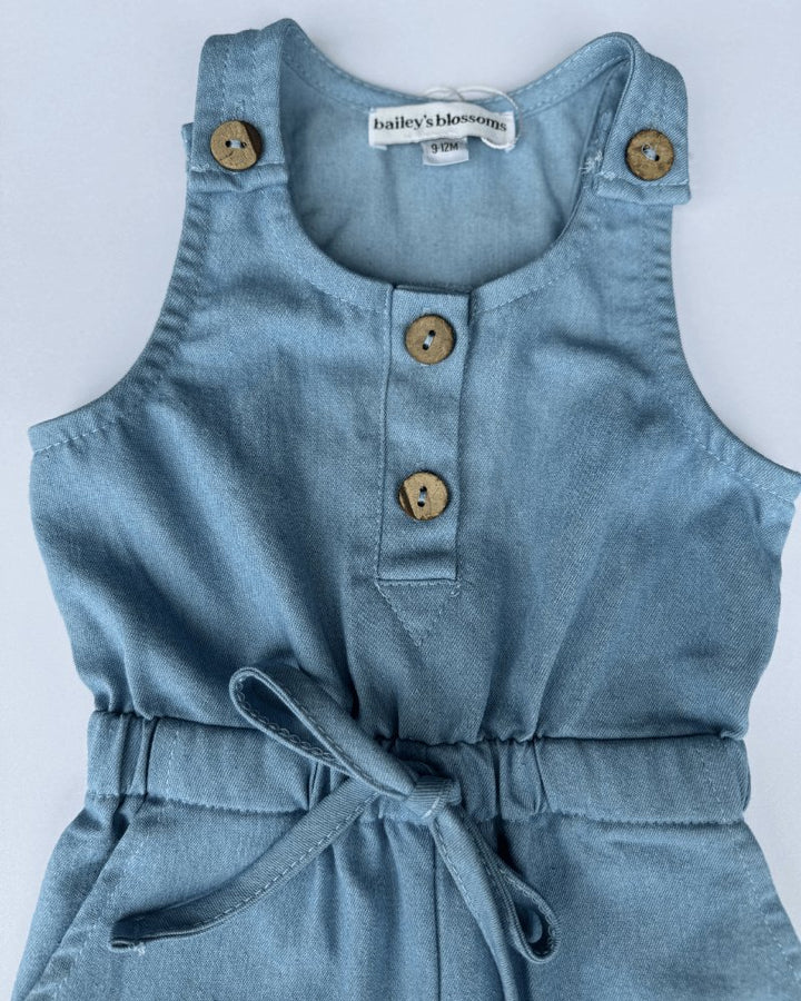 Ari Button Front Denim Jumpsuit - Light Wash - Bailey's Blossoms